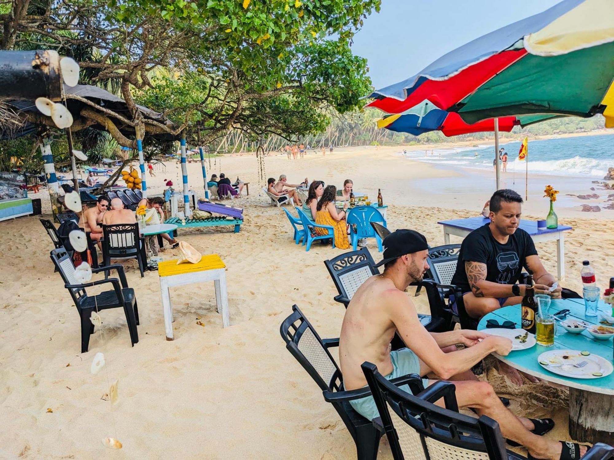 Silent Cabana And Restaurant Marakolliya, Tangalle Buitenkant foto