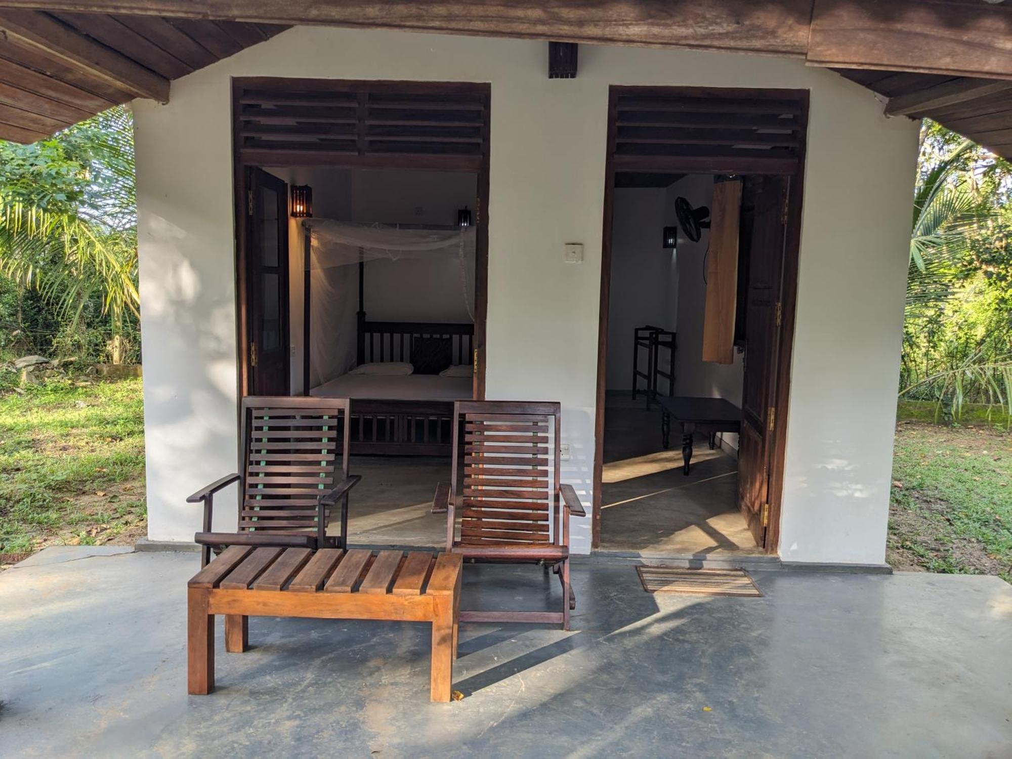 Silent Cabana And Restaurant Marakolliya, Tangalle Buitenkant foto